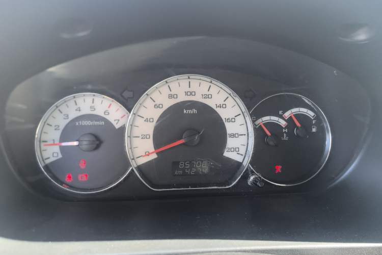 Used Wuling Hongguang 2014 1.5L S Luxury Model Instrument Cluster