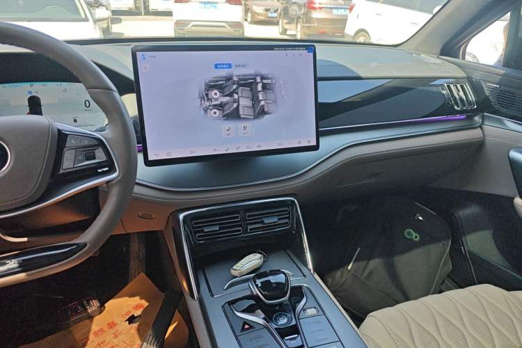 Used BYD Tang New Energy 2024 DM-p Glory Edition 215KM All-Wheel-Drive Premium Model Audio And AC Panel