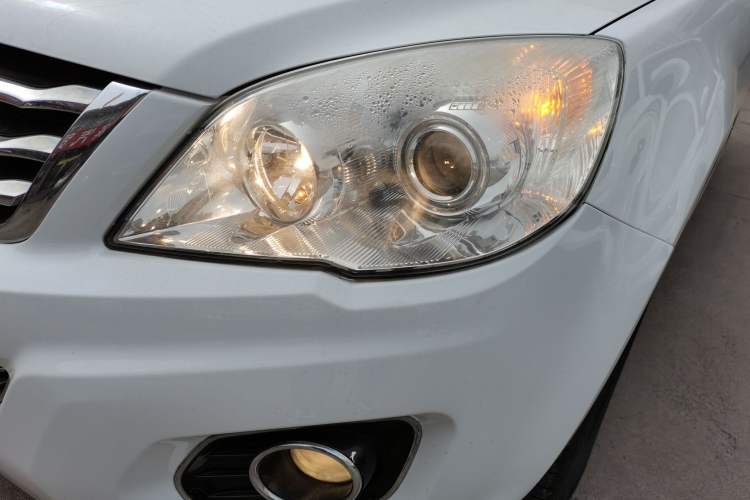 Used Haval H6 2016 Upgraded Model 1.5T Manual Two-Wheel Drive Urban Version
