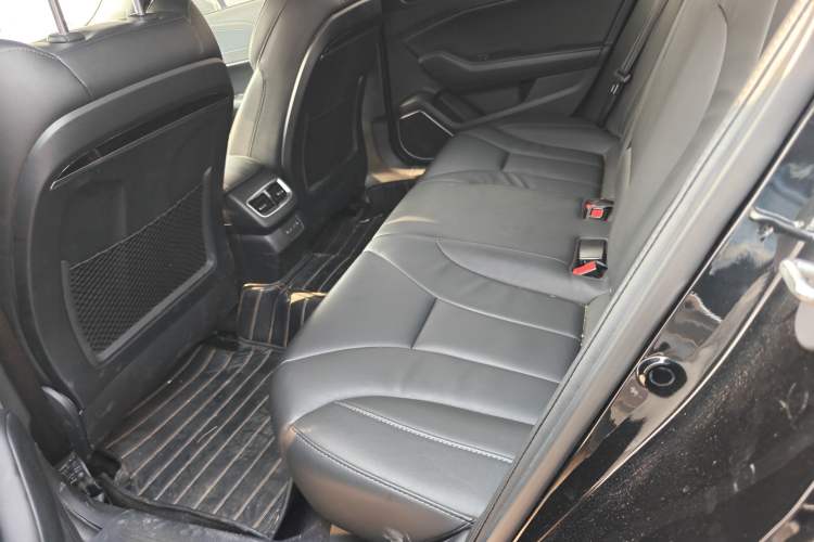 Used Hongqi H5 2020 1.8T Automatic ZhiLian QiYun Edition
