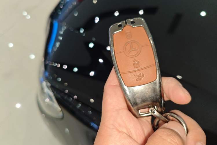 Used Mercedes-Benz E-Class 2023 Facelift E 260 L