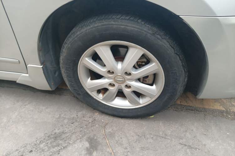 Used Nissan Sylphy 2016 Classic 1.6XE Automatic Leading Edition Right Front Wheel Hub