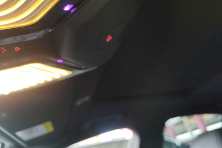 Used BMW 5 Series (Import) 2021 525i M Sport Package
