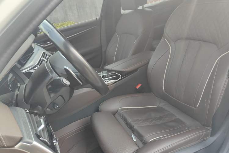 Used BMW 5 Series 2021 530Li Luxury Edition M Sport Package
