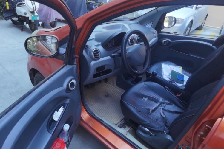 Used CHANGAN Benni mini 2010 1.0L Limited Edition Manual Transmission Driver Seat