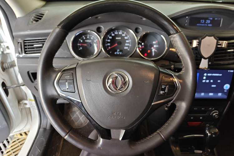 Used Dongfeng Aeolus H30 2014 CROSS 1.5L Automatic Zunyi Model