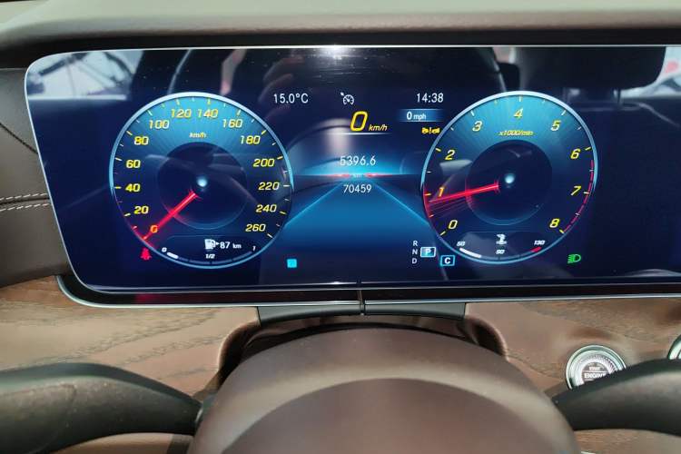 Used Mercedes-Benz E-Class 2023 Facelift E 260 L