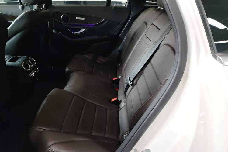 Used Mercedes-Benz GLC 2020 Facelift GLC 300 L 4MATIC Dynamic Edition Left Rear Seat