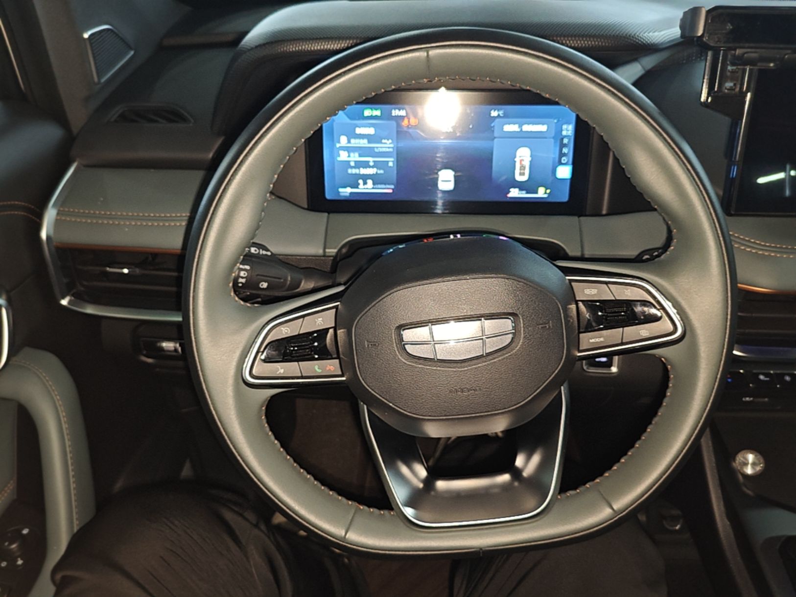 Geely Auto Haoyue L 2023 2.0T DCT Prestige Edition — снимка 13