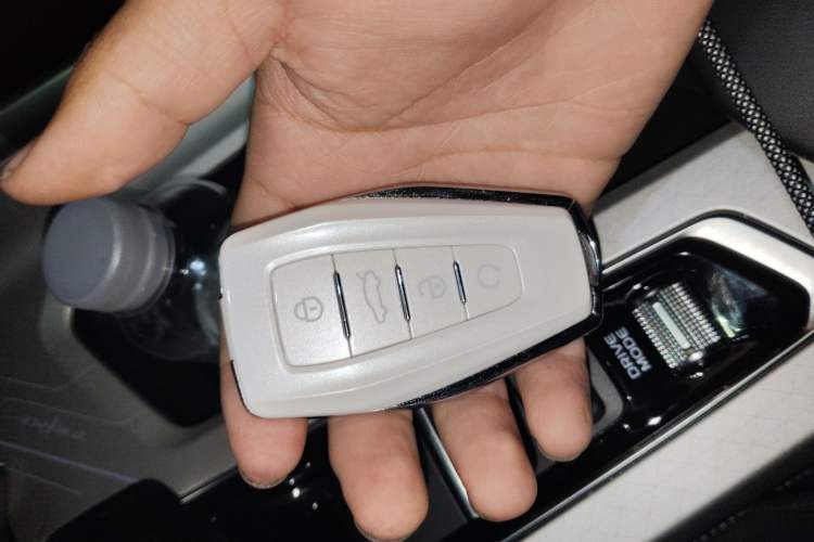 Used Geely Auto Preface 2025 Dongfang Yao 1.5TD Kunlun Edition
