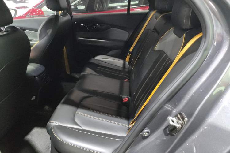 Used GAC Trumpchi EMPOW 2021 270T DCT J16 Version Left Rear Seat