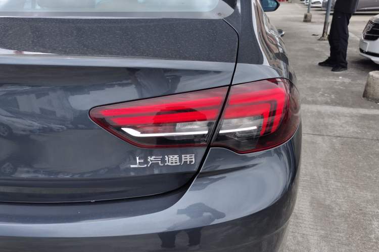 Used Buick Regal 2019 20T Elite Version China VI Standard Exterior 3