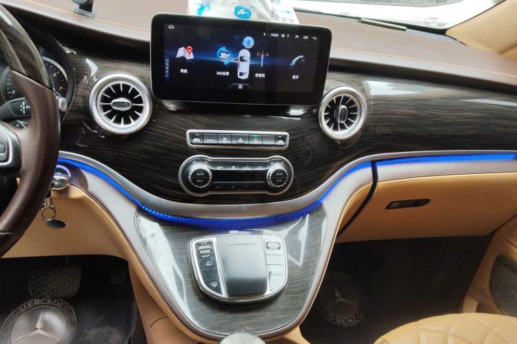 Used Mercedes-Benz Vito 2020 2.0T Business Version 7 Seats