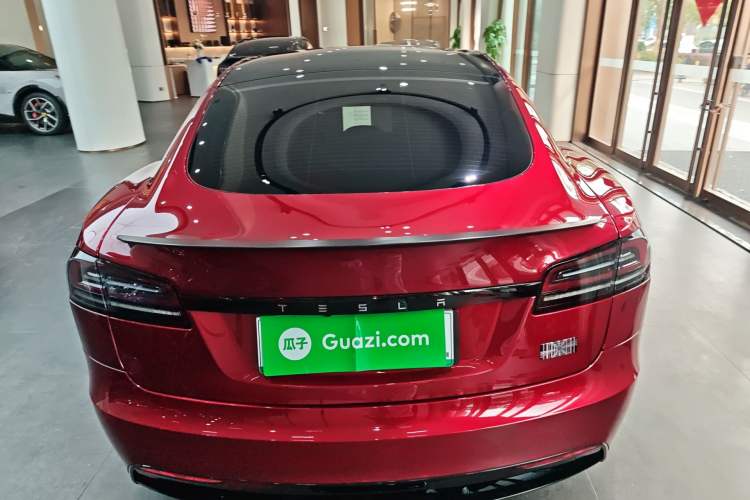 Used Tesla Model S 2023 Three-Motor All-Wheel-Drive Plaid Version
