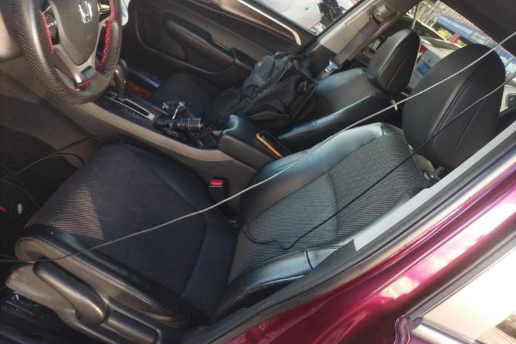 Used Honda Jade 2017 1.8L automatic Comfort version 5 seats
