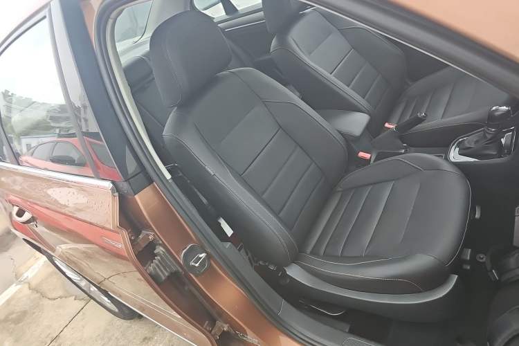 Used Volkswagen Bora 2018 1.5L Automatic Comfort Model Right Front Seat