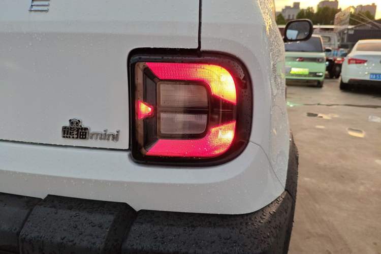 Used Geely Auto Panda 2025 210km Panda Rider
