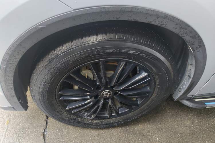 Used Venucia V 2021 260T Idol Edition