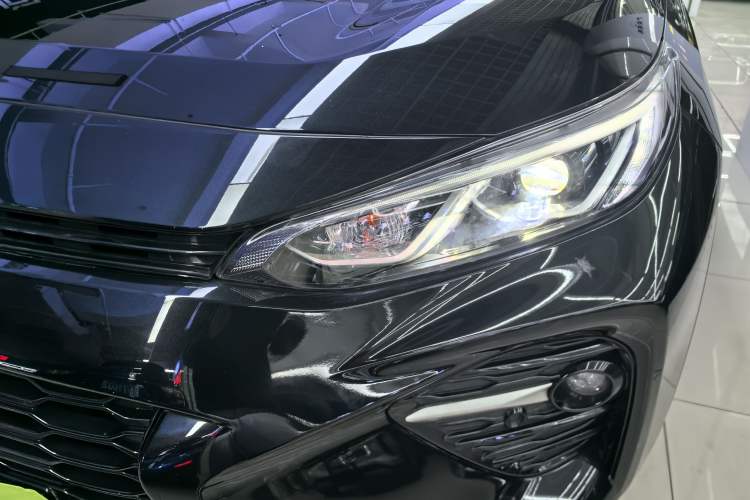 Used Toyota Wildlander 2023 Dual-Motor 2.5L E-CVT Four-Wheel Drive Prestige Edition
