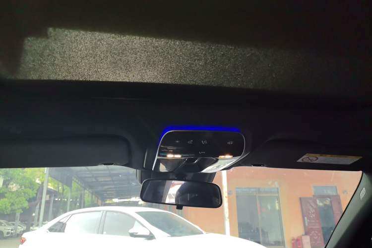 Used Mercedes-Benz C-Class 2024 Second Facelift C 260 L Sport Edition Headliner