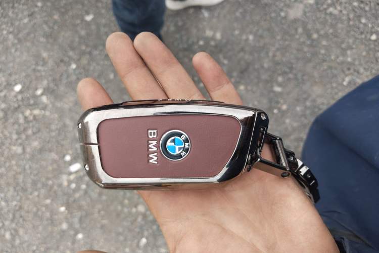 Used BMW 5 Series 2025 530Li Leading Model M Sport Package Vehicle Key