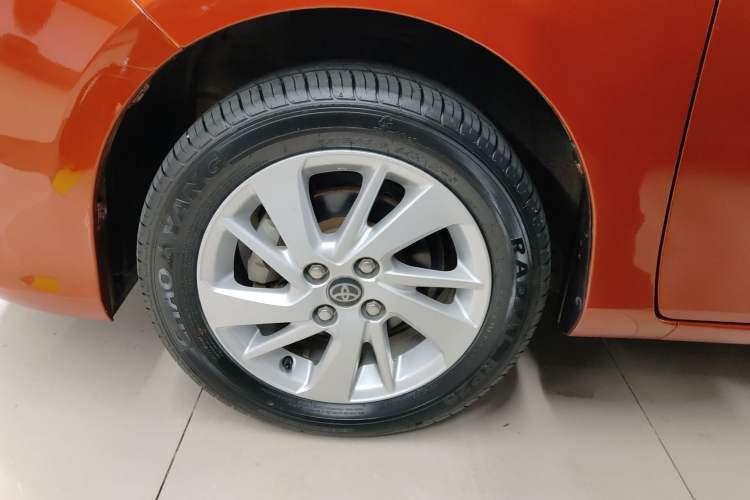 Used Toyota YARiS L Zhi Xuan 2016 Revised 1.5G CVT Xuan Dong Edition Left Front Wheel Hub