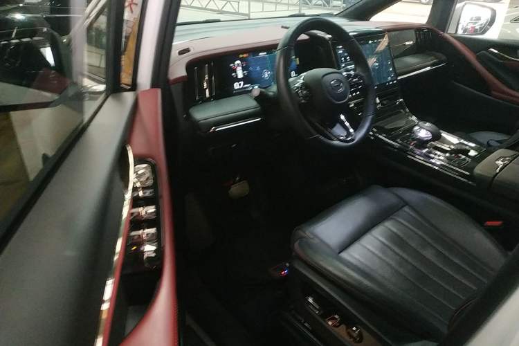 Used GAC Trumpchi M8 2023 Zongshi Series 400T Ultimate Edition
