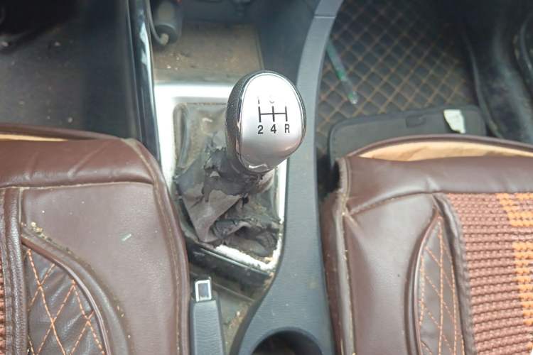 Used CHANGAN Alsvin V7 2016 1.6L Manual Enjoyment Model China IV Standard
