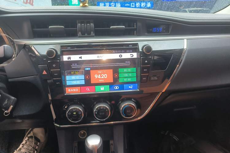 Used Toyota Corolla 2014 1.6L CVT GL Audio And AC Panel