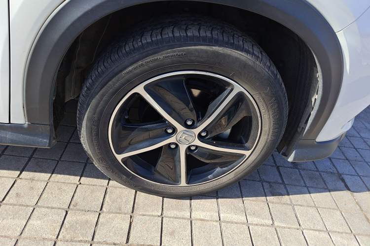 Used Honda Vezel 2020 1.5L CVT Pioneer Edition
