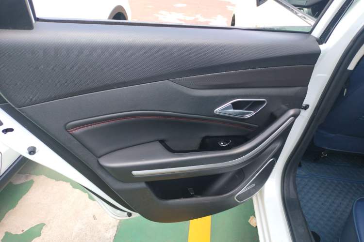 Used BAIC Beijing U7 2019 1.5T Manual Elite Version China V Emission Standard
