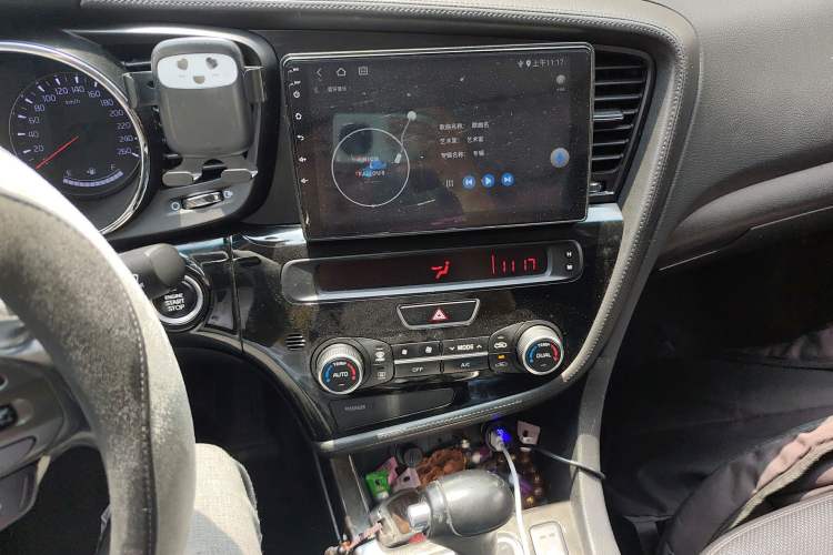 Used Kia K5 2015 2.0L Automatic LUX