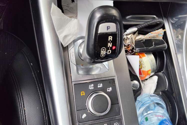 Used Land Rover Range  Gear Lever