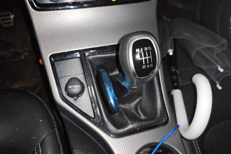 Used Geely Auto Emgrand GS 2016 Sports Edition 1.8L Manual LingShang Model Gear Lever