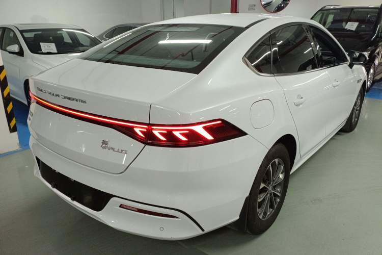 Used BYD Qin PLUS 2023 Champion Edition DM-i 55KM Leading Model Rear Right 45 Deg