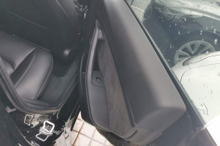 Used Tesla Model 3 2022 Rear-Wheel-Drive Version