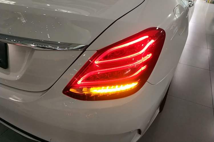 Used Mercedes-Benz C-Class 2016 C 200 L Sport Edition