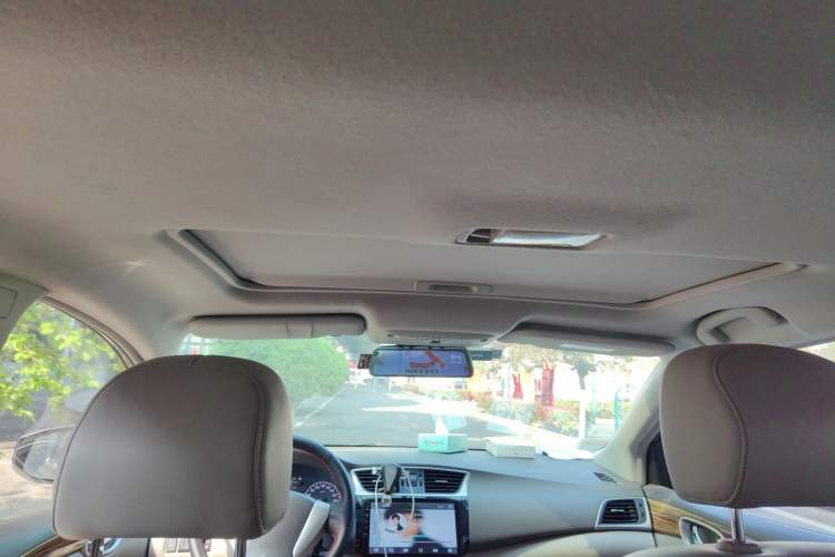 Used Nissan Sylphy 2012 1.6 XL Manual Luxury Edition Headliner