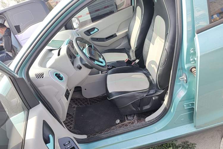 Used JMEV Xiao Qilin 2023 Joyful Edition 201km Comfort Model
