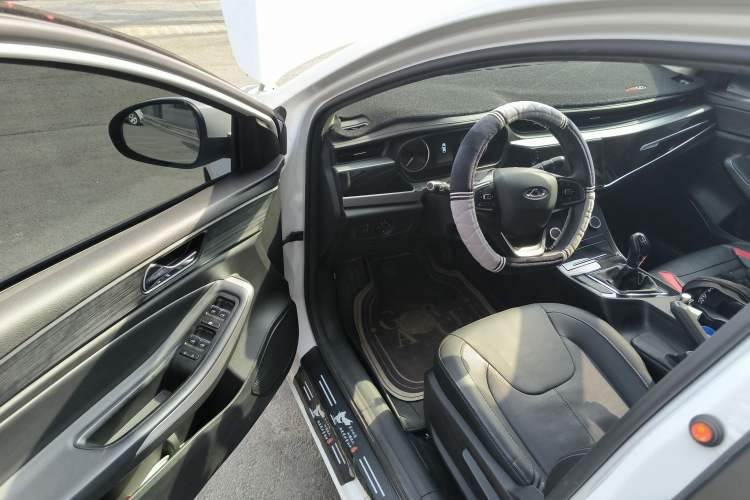 Used Chery Arrizo 5 2023 1.5L Manual Youth Edition Driver Seat