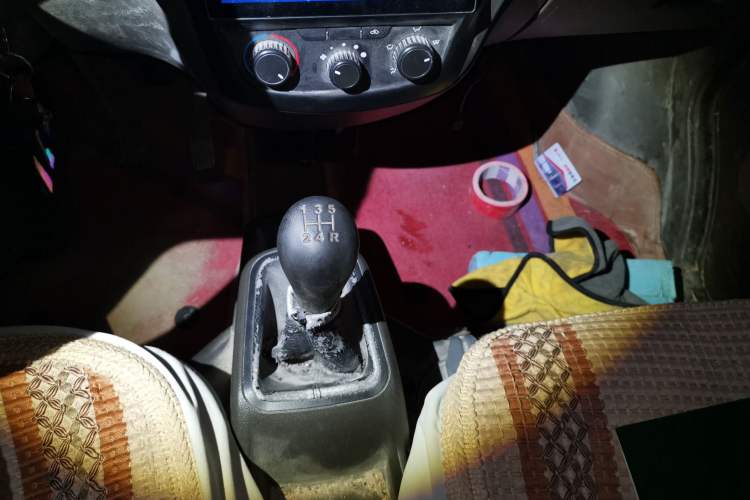 Used Wuling Rongguang S 2021 1.2L Base Model 7-Seater LSI Gear Lever