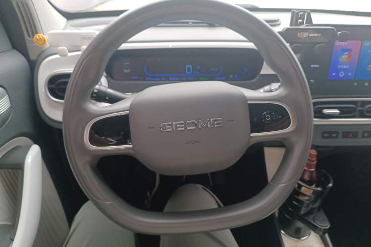 Used Geely Galaxy Panda 2025 210km Panda Kart Steering Wheel