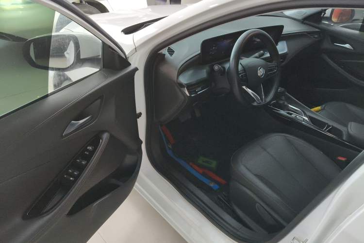 Used Buick Verano 2023 Pro Enjoyment Edition Driver Seat