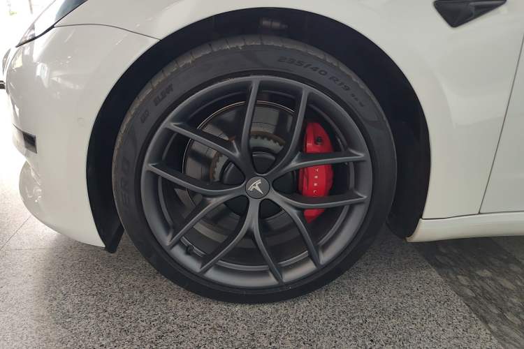 Used Tesla Model 3 2021 Performance High-Performance All-Wheel-Drive Version
