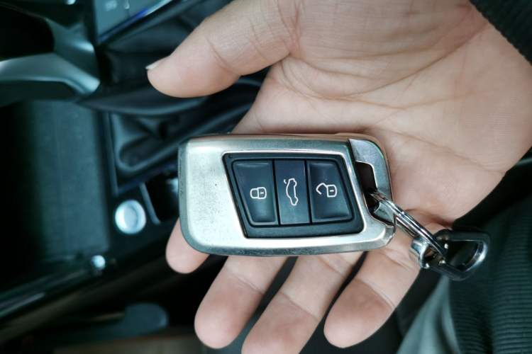 Used Volkswagen Passat 2020 330TSI Luxury Edition China VI