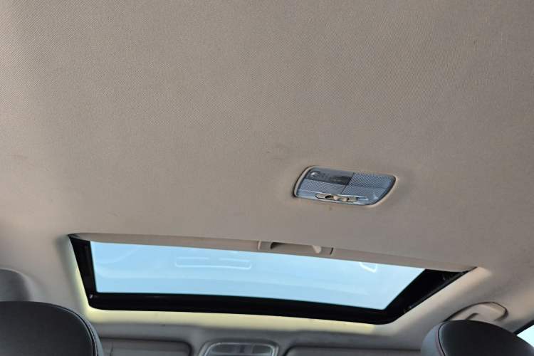 Used Haval H6 2017 Blue Label Sport Edition 1.5T Automatic Two-Wheel Drive Luxury Model
