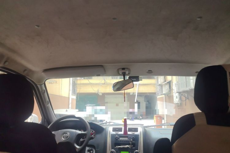 Used Foton Scenic G5 2021 2.0L Gasoline Commercial Version 6-Seater Multi-Purpose Passenger Vehicle 1TZS
