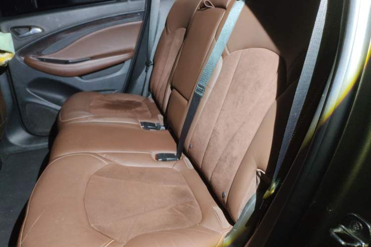 Used Buick Envision 2017 28T Four-Wheel Drive Elite Model
