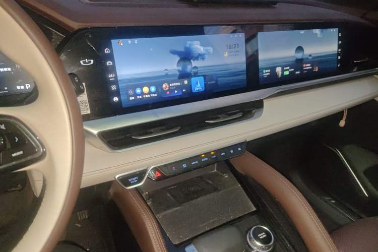 Used Geely Auto Monjaro L 2024 2.0TD High-Power Automatic Two-Wheel Drive Yunqi Version
