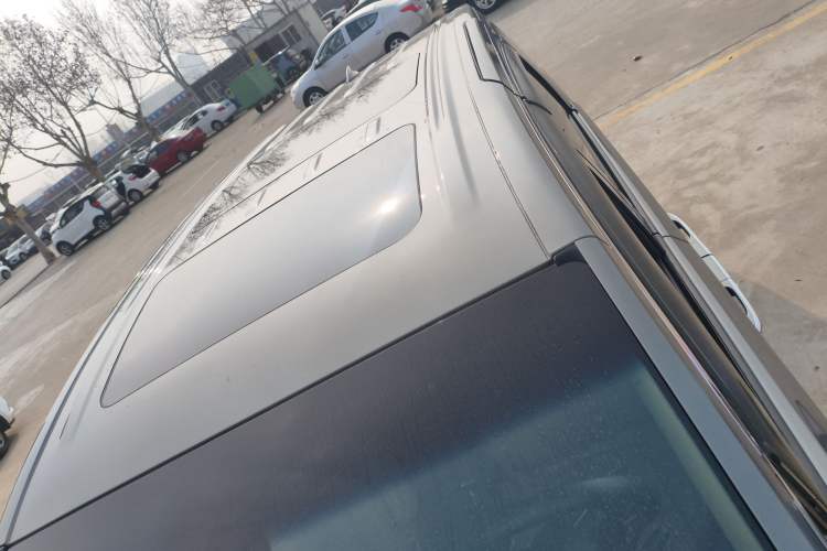 Used Buick GL8 2017 ES 28T Flagship Model China V Standard
